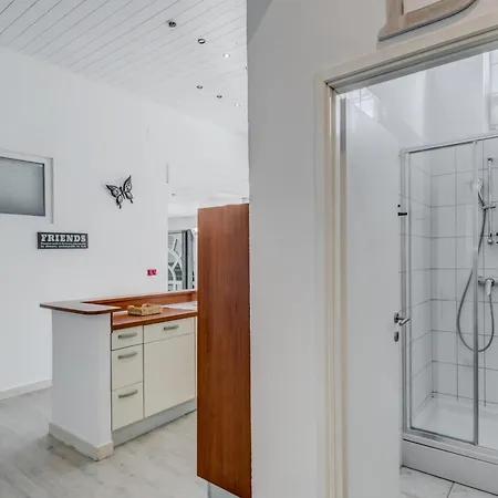 With Pool Vrdoljak *