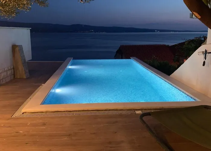 Apartament With Pool Vrdoljak *
